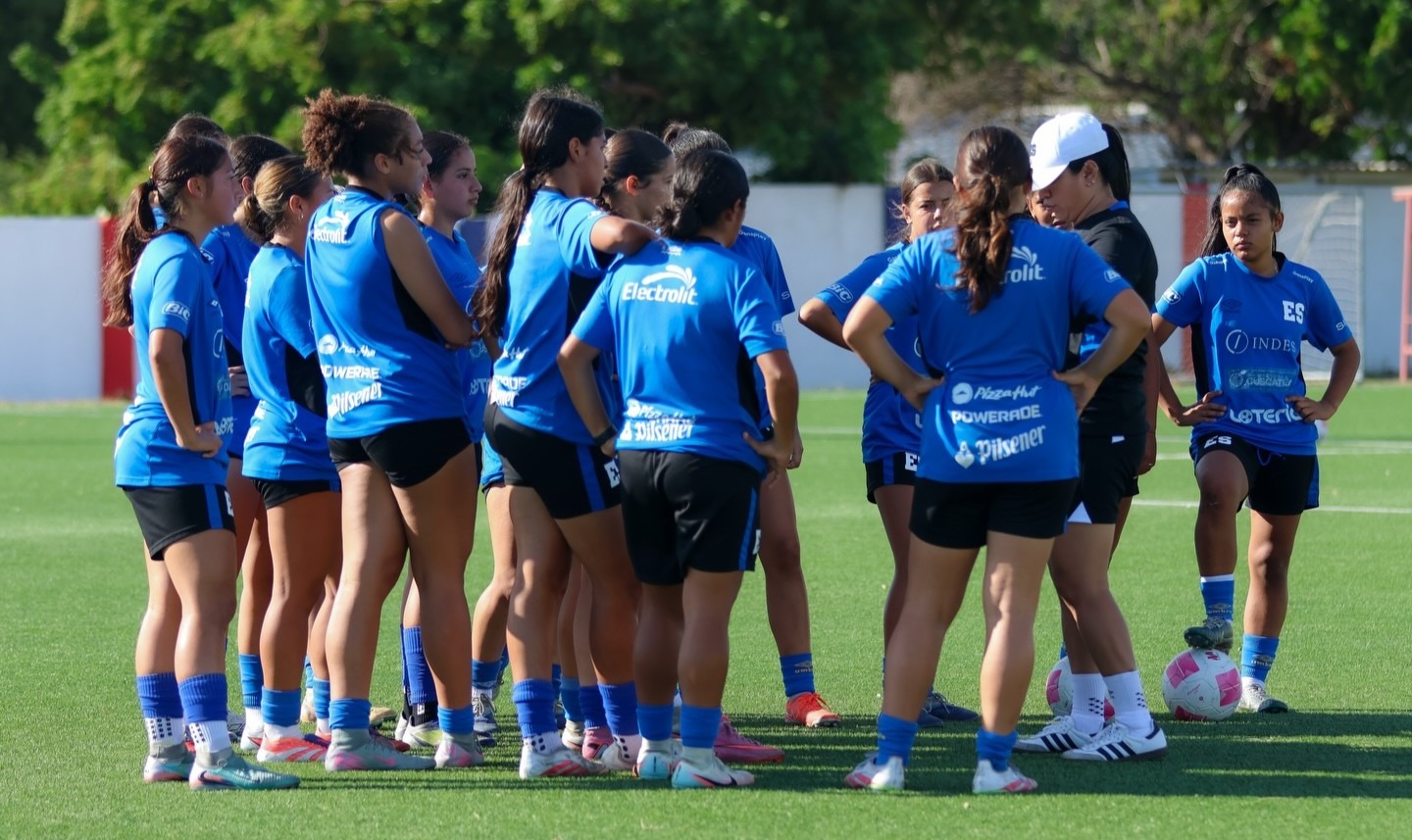 La Selecta Sub-17 femenina busca el boleto al Premundial Sub-17