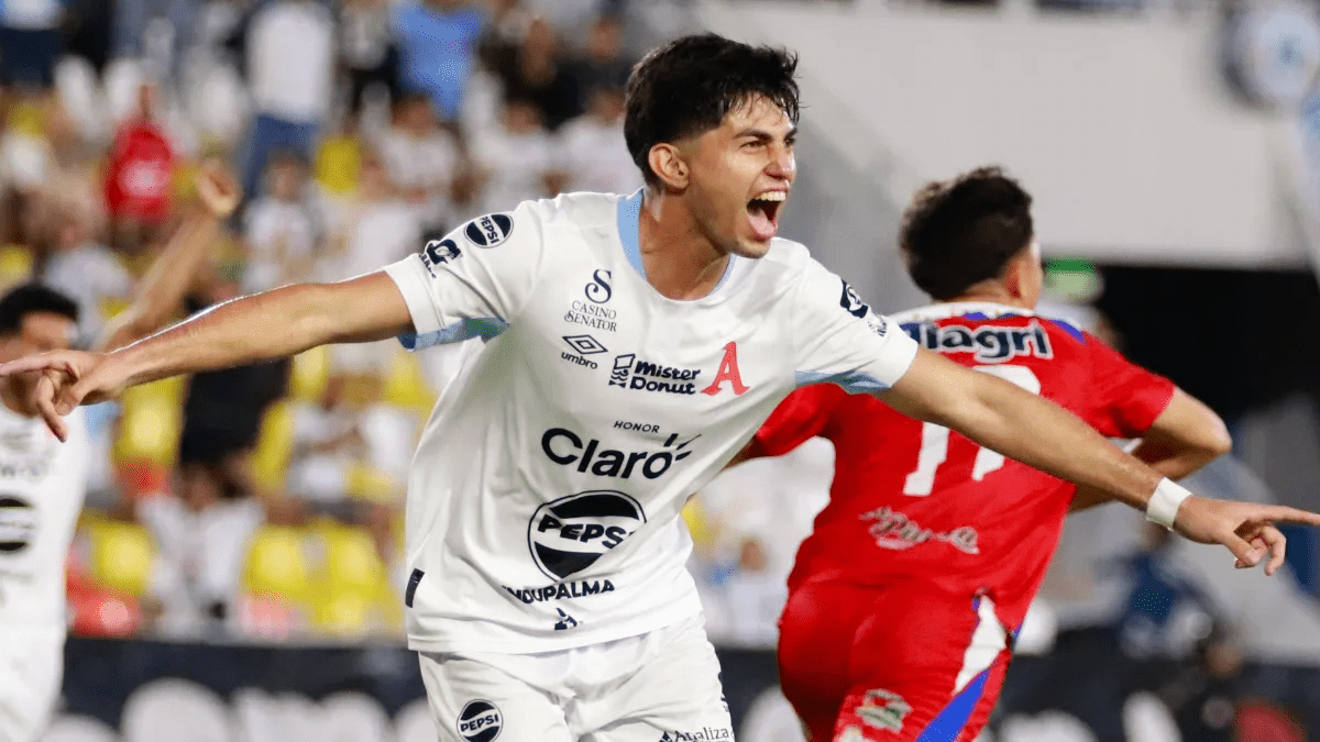 Harold Osorio sufrió un esguince de rodilla