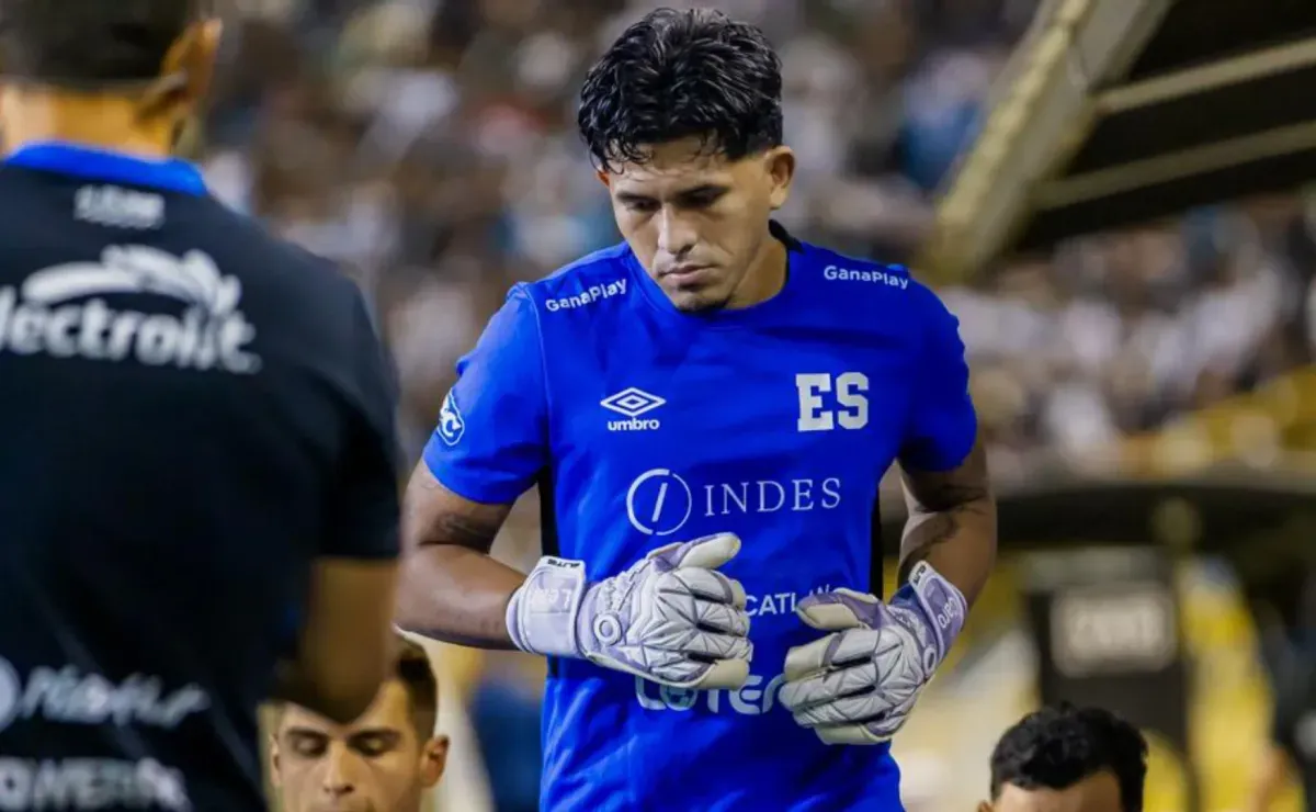 San Carlos de Costa Rica negocia por el fichaje de Mario González