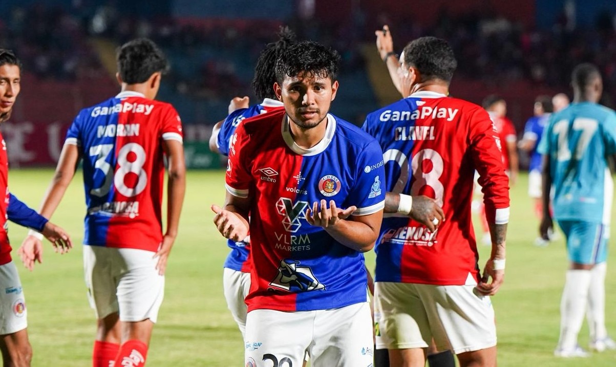 FAS logro derrumbar el muro de Zacatecoluca y saca la victoria