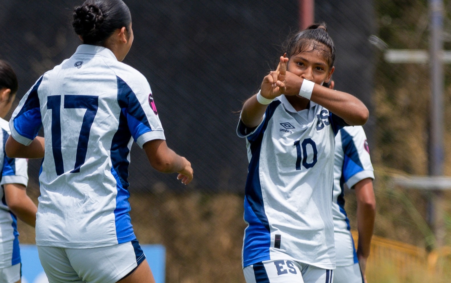 La Selecta Sub 17 golea a Nicaragua y se mete en la pelea del grupo