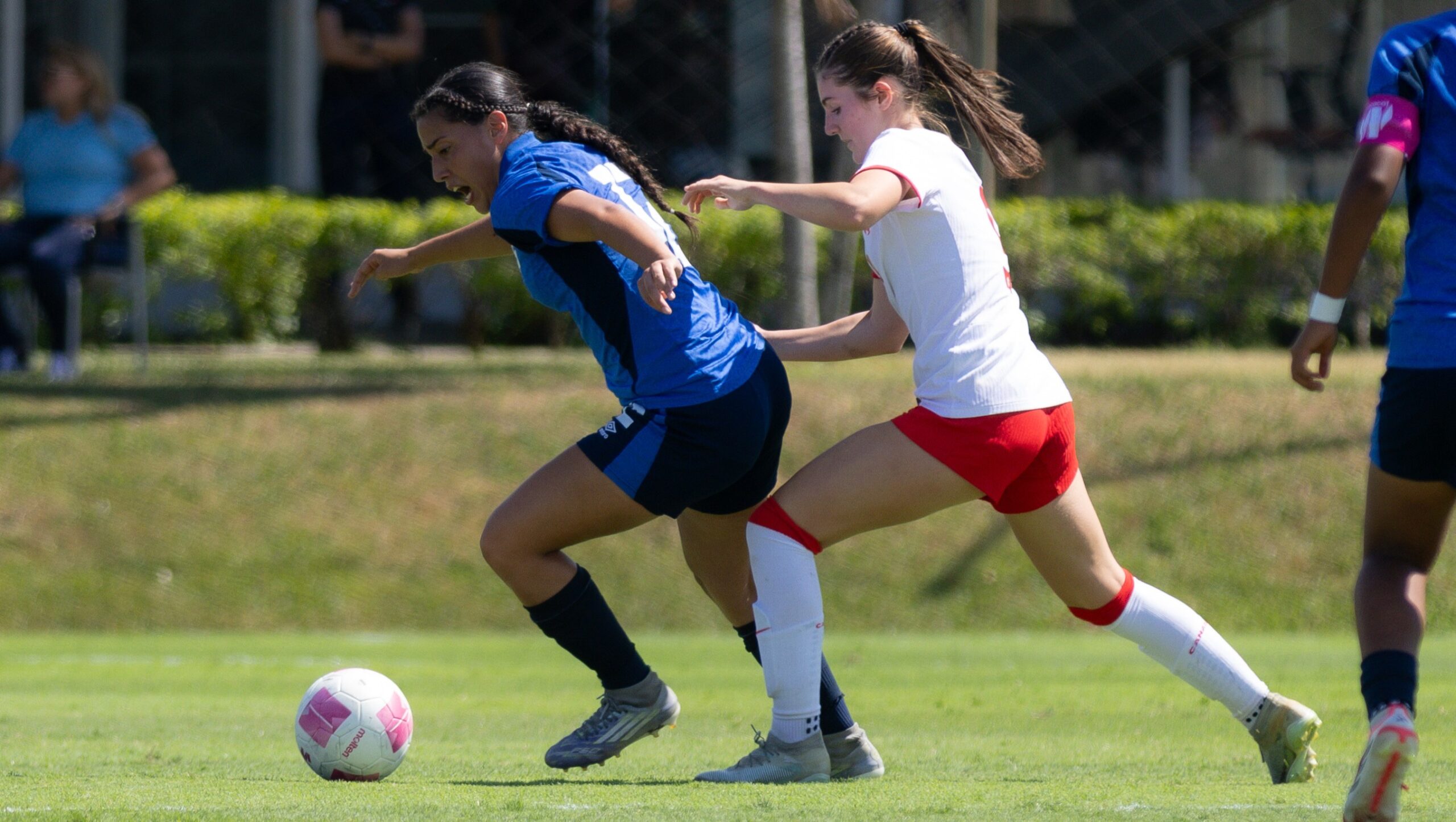 La Selecta Sub 17 Femenina cae ante Canadá y se queda sin Mundial