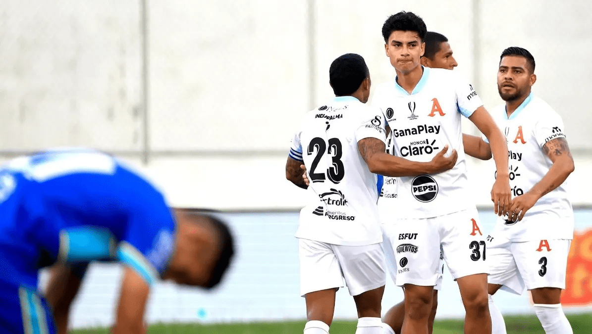 Alianza empata con Zacatecoluca y deja escapar el liderato del grupo