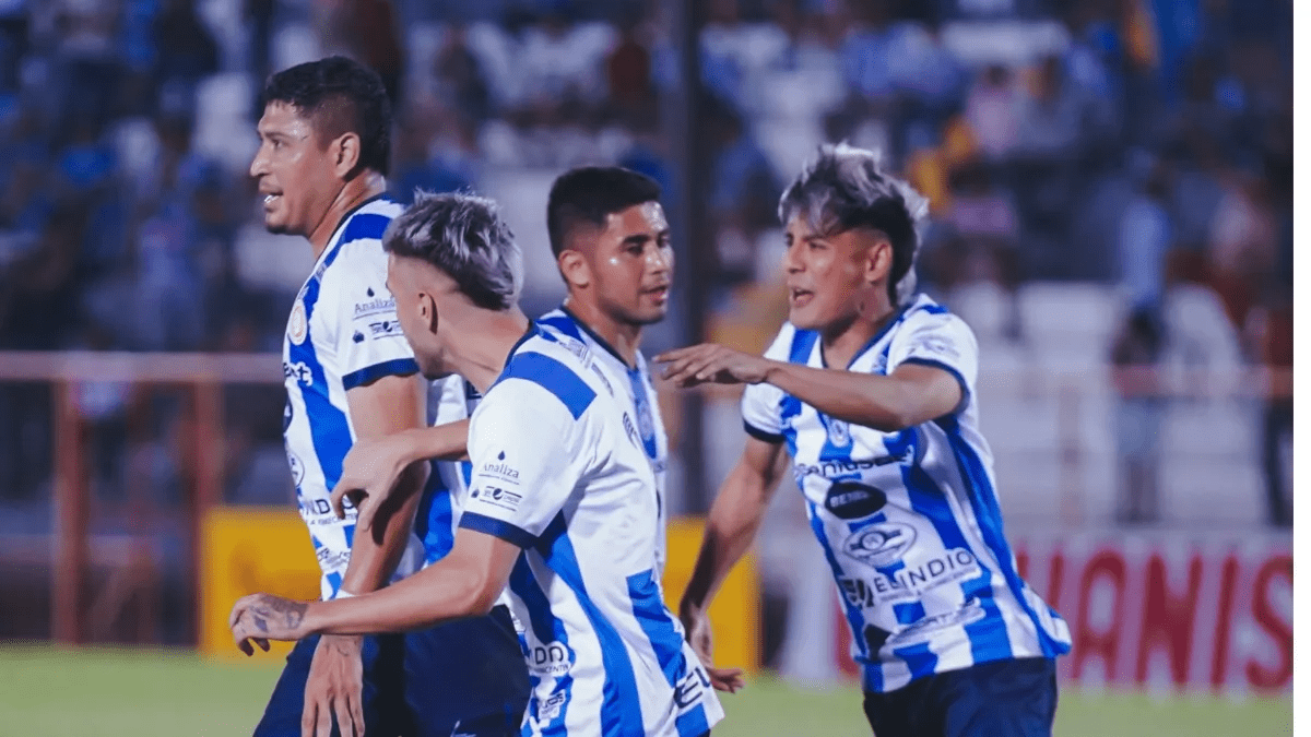 Metapán golpea en el momento justo y frena a Limeño