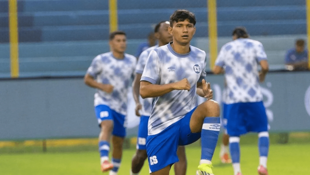 Jorge Cruz es baja en la selección ante Martinica