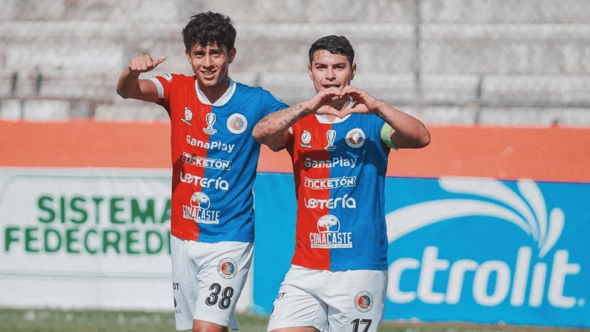 FAS aplasta a Dragón y tiene un pie en lo cuartos de Copa Presidente