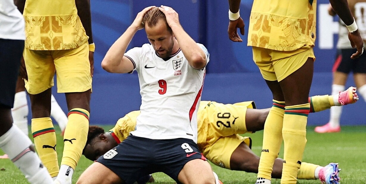 Inglaterra y Ghana firman un empate sin goles en un duelo intenso